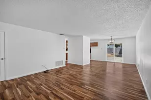 8783 El Toreador Way, Elk Grove, CA 95624 - Photo 7