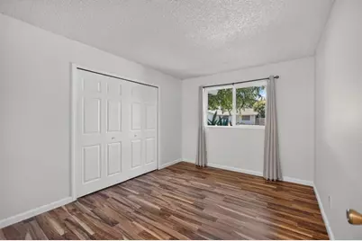 8783 El Toreador Way, Elk Grove, CA 95624 - Photo 13