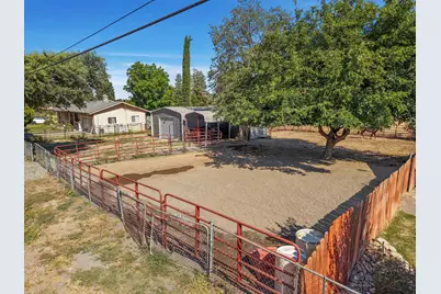 10332 E Ada Avenue, Stockton, CA 95215 - Photo 47