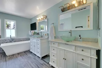 1645 Headslane Road, West Sacramento, CA 95691 - Photo 5