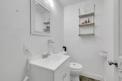 1645 Headslane Road, West Sacramento, CA 95691 - Photo 33