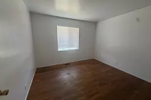 106 W Longview, Stockton, CA 95207 - Photo 9