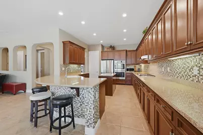 9425 Pinehurst Drive, Roseville, CA 95747 - Photo 25