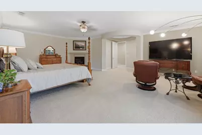 9425 Pinehurst Drive, Roseville, CA 95747 - Photo 37