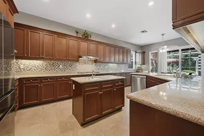 9425 Pinehurst Drive, Roseville, CA 95747 - Photo 25