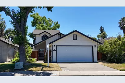 1830 Lakeshore Drive, Lodi, CA 95242 - Photo 1