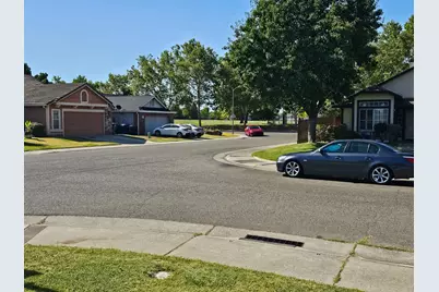 5143 Rosbury Dell Place, Antelope, CA 95843 - Photo 13