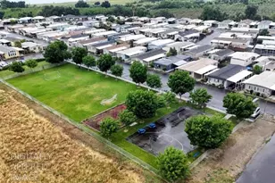 Jantzen, Modesto, CA 95357 - Photo 15
