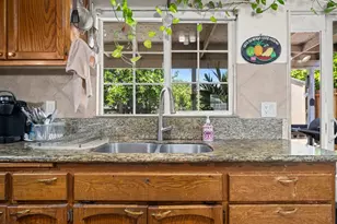 5717 Seyferth Way, Sacramento, CA 95823 - Photo 9