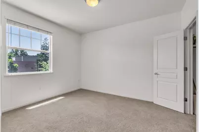 9575 Coney Island Cir, Elk Grove, CA 95758 - Photo 9