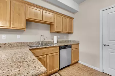 9575 Coney Island Cir, Elk Grove, CA 95758 - Photo 21