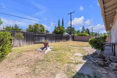 2047 Edwin Way, Sacramento, CA 95825 - Photo 29