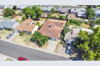 2047 Edwin Way, Sacramento, CA 95825 - Photo 1
