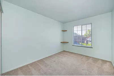 8829 Wetherly Court, Elk Grove, CA 95624 - Photo 3