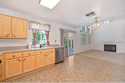 8829 Wetherly Court, Elk Grove, CA 95624 - Photo 11