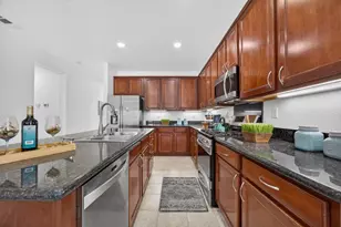 410 Greg Thatch Cir, Sacramento, CA 95835 - Photo 9