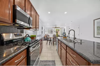 410 Greg Thatch Circle, Sacramento, CA 95835 - Photo 13