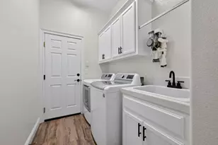 1624 Daunting Dr, El Dorado Hills, CA 95762 - Photo 39