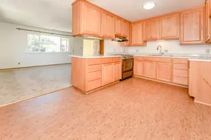 208 Cottonwood St, Woodland, CA 95695 - Photo 9