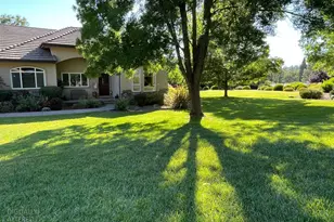 13700 Blackwood Way, Auburn, CA 95602 - Photo 3