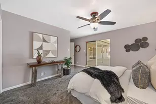 9700 Mira Del Rio Dr, Sacramento, CA 95827 - Photo 35