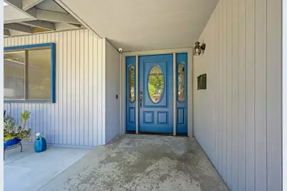 9700 Mira Del Rio Drive, Sacramento, CA 95827 - Photo 7