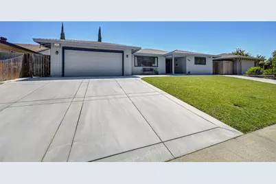9700 Mira Del Rio Drive, Sacramento, CA 95827 - Photo 3