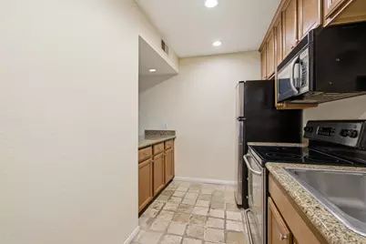 536 Woodside Oaks #7, Sacramento, CA 95825 - Photo 11