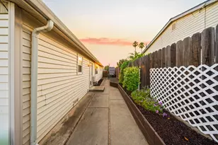 5528 Hesper Way, Carmichael, CA 95608 - Photo 33