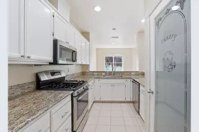 9189 E Laguna Way, Elk Grove, CA 95758 - Photo 29