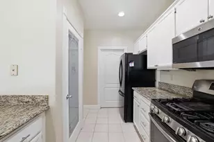 9189 E Laguna Way, Elk Grove, CA 95758 - Photo 31
