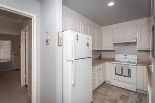 1599 W Swain Rd, Stockton, CA 95207 - Photo 15