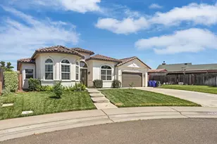 1021 June Ct, Galt, CA 95632 - Photo 3
