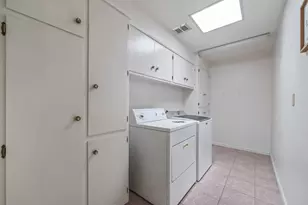 4223 W Riviera Dr, Stockton, CA 95204 - Photo 31
