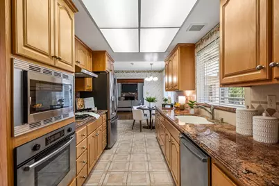 4223 W Riviera Drive, Stockton, CA 95204 - Photo 9