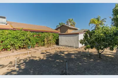 2115 S 11th Street, Los Banos, CA 93635 - Photo 43