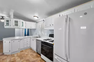 Full Circle, Davis, CA 95618 - Photo 27