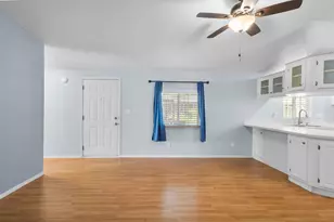 Full Circle, Davis, CA 95618 - Photo 21