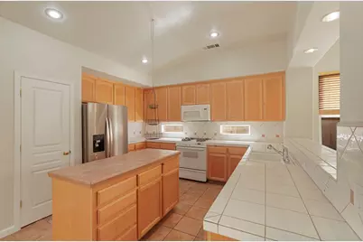 2664 Ponderosa Drive, Lodi, CA 95242 - Photo 9