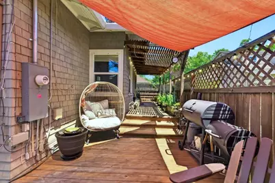 2032 Castro Way, Sacramento, CA 95818 - Photo 27