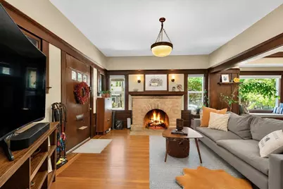 2032 Castro Way, Sacramento, CA 95818 - Photo 9