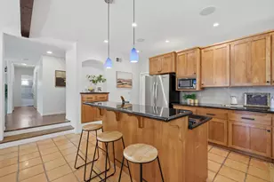 8222 Lake Forest Dr, Sacramento, CA 95826 - Photo 15