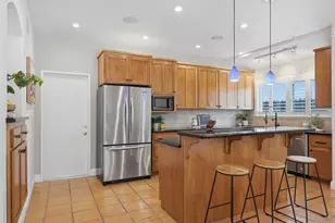 8222 Lake Forest Dr, Sacramento, CA 95826 - Photo 13