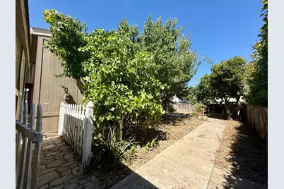Clipper Lane, Modesto, CA 95356 - Photo 21