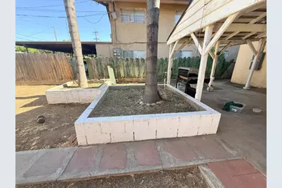 728 N Palm Avenue, Fresno, CA 93728 - Photo 21
