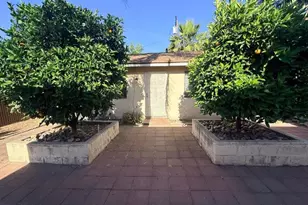 728 N Palm Ave, Fresno, CA 93728 - Photo 11