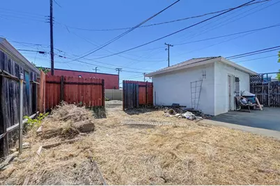 2993 Kroy Way, Sacramento, CA 95817 - Photo 25