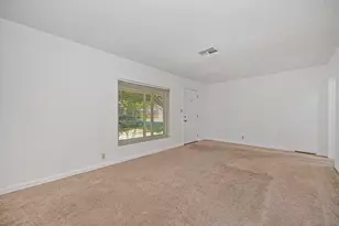 2993 Kroy Way, Sacramento, CA 95817 - Photo 9