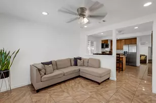 443 W 9th St, Stockton, CA 95206 - Photo 5