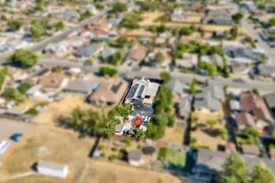 443 W 9th St, Stockton, CA 95206 - Photo 35